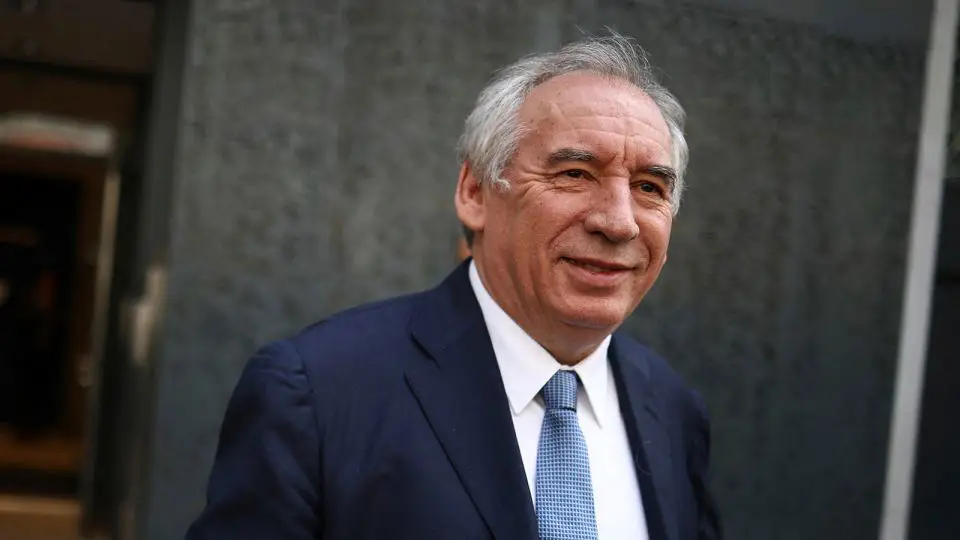 Fransanın Baş naziri bu gün istefa verəcək