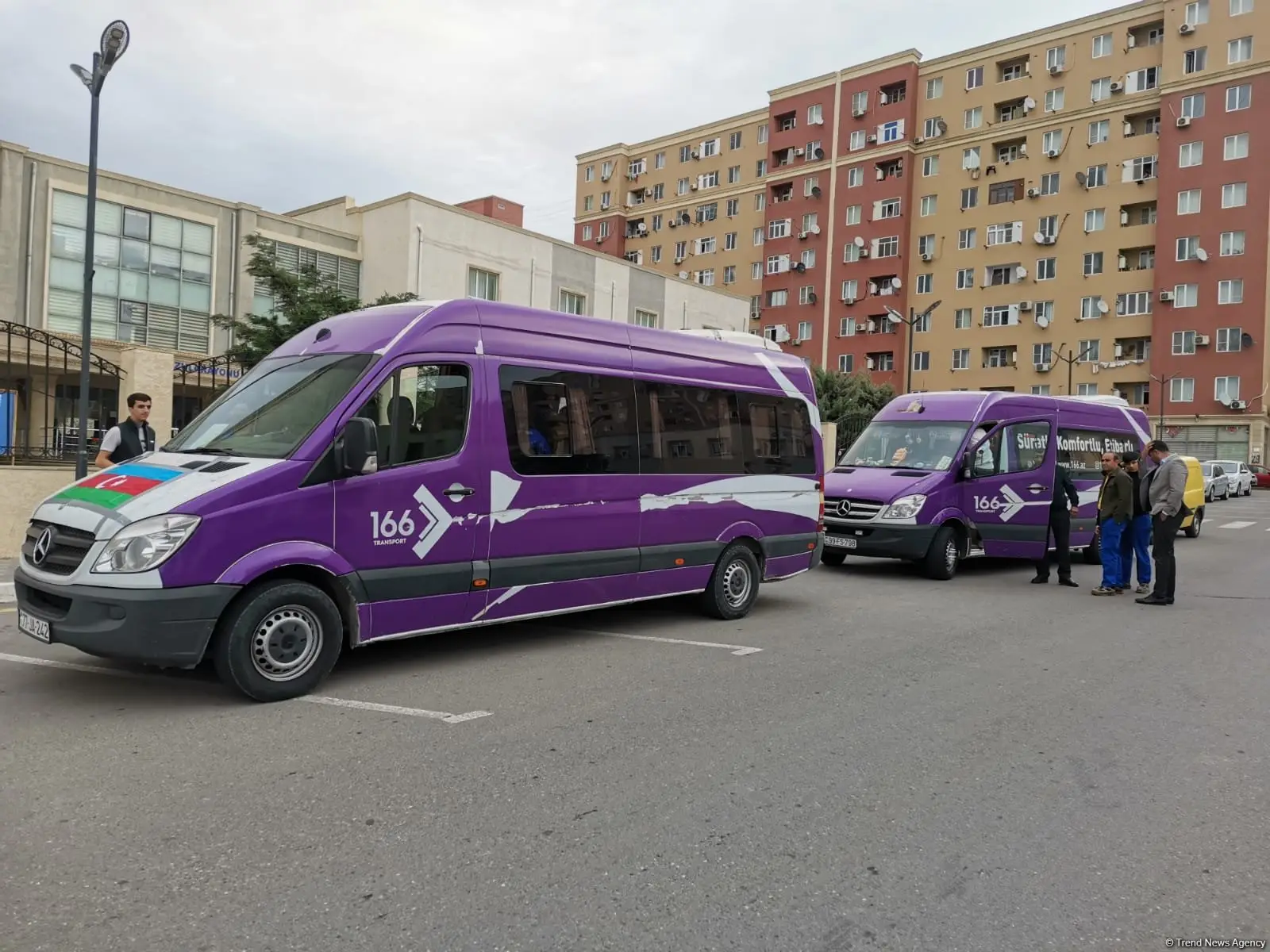 Ağdərənin Vəngli və Həsənriz kəndlərinə növbəti köç karvanı yola salınıb