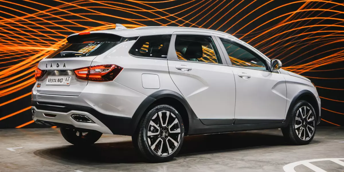 "Lada"nın satışları keçən illə müqayisədə üç dəfə çox olub