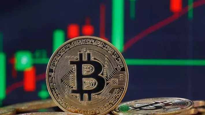 “Bitcoin”nin qiyməti 105 min dollara yüksəlib