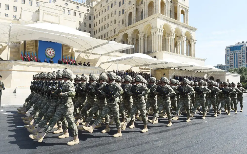 Azərbaycan Silahlı Qüvvələrinin yaranmasından 107 il ötür