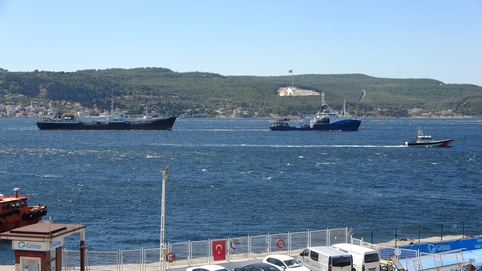 Türkiyə Bosfor və Dardanel boğazlarından keçidin qiymətini yenidən artırdı