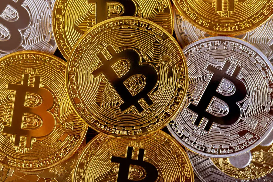 Bitkoinin qiyməti 125 min dolları ötərək rekord qırdı