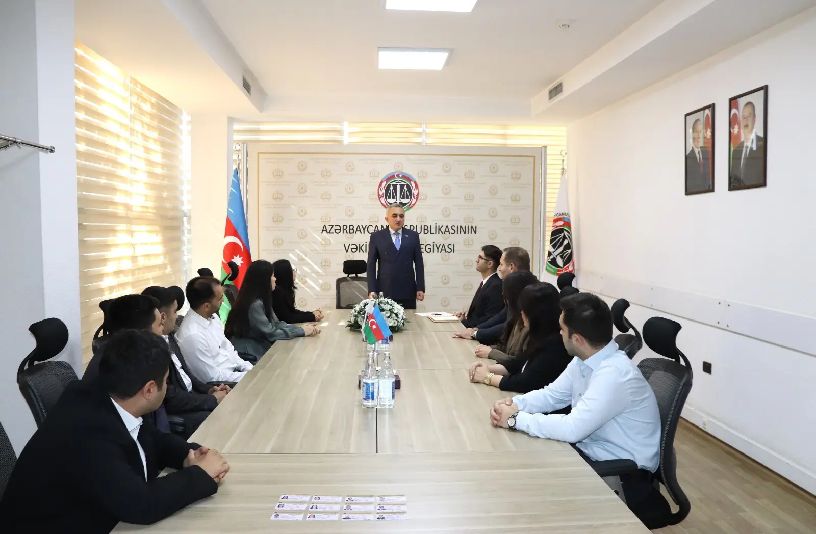 Vəkillər Kollegiyasının sədri işə yeni qəbul edilən vəkil köməkçiləri ilə görüşüb