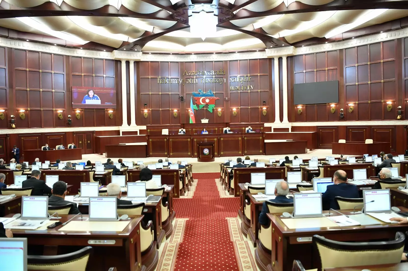 Ermənistandakı missiyalara gəldikdə, biz tamamilə fərqli mənzərə ilə qarşı-qarşıyayıq - Komissiya sədri