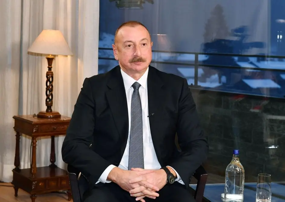 İlham Əliyev Oman Sultanını təbrik edib