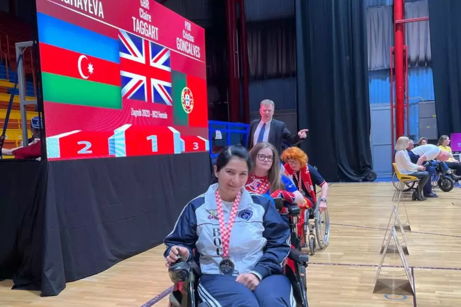 Azərbaycanın qadın paralimpiyaçısı gümüş medal qazandı