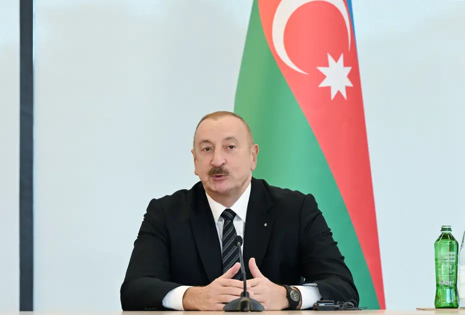 İlham Əliyev: Azərbaycan, təbii resurslardan gələn gəlirləri insan kapitalına yönəltməyə çalışıb