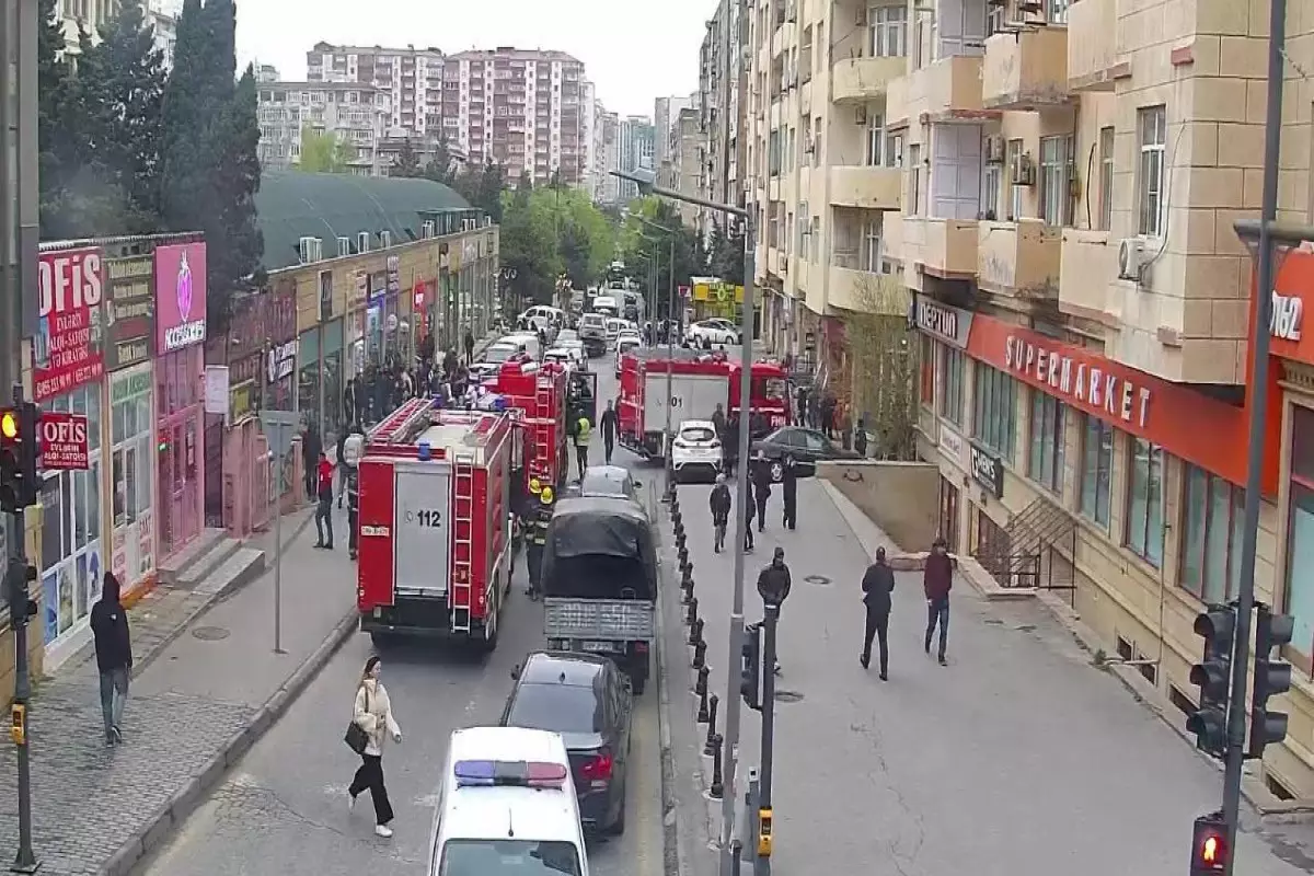 Xətai rayonunda yaşayış binasında baş vermiş yanğınla əlaqədar bu yola məhdudiyyət qoyulub