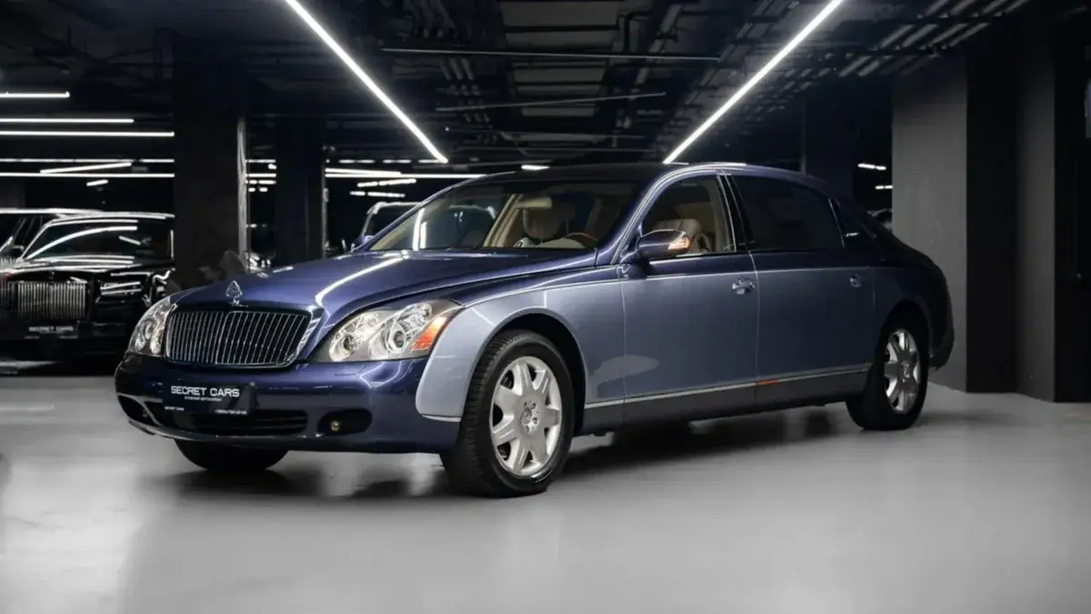 Qətər şeyxinin unikal "Maybach"ı satışa çıxarıldı - FOTOlar