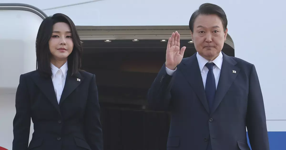 Cənubi Koreya parlamenti birinci xanımı araşdırmaq üçün qanun layihəsini qəbul edib