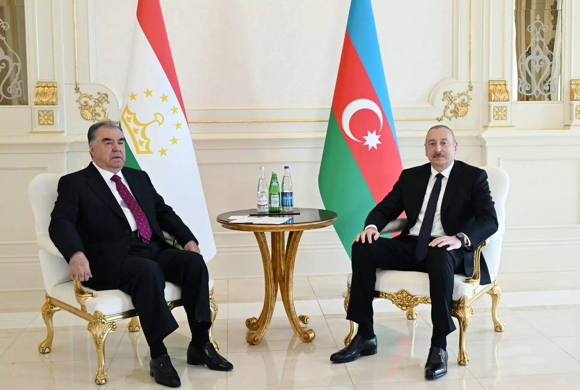 Emoməli Rəhmon Prezident İlham Əliyevə təbrik məktubu ünvanlayıb