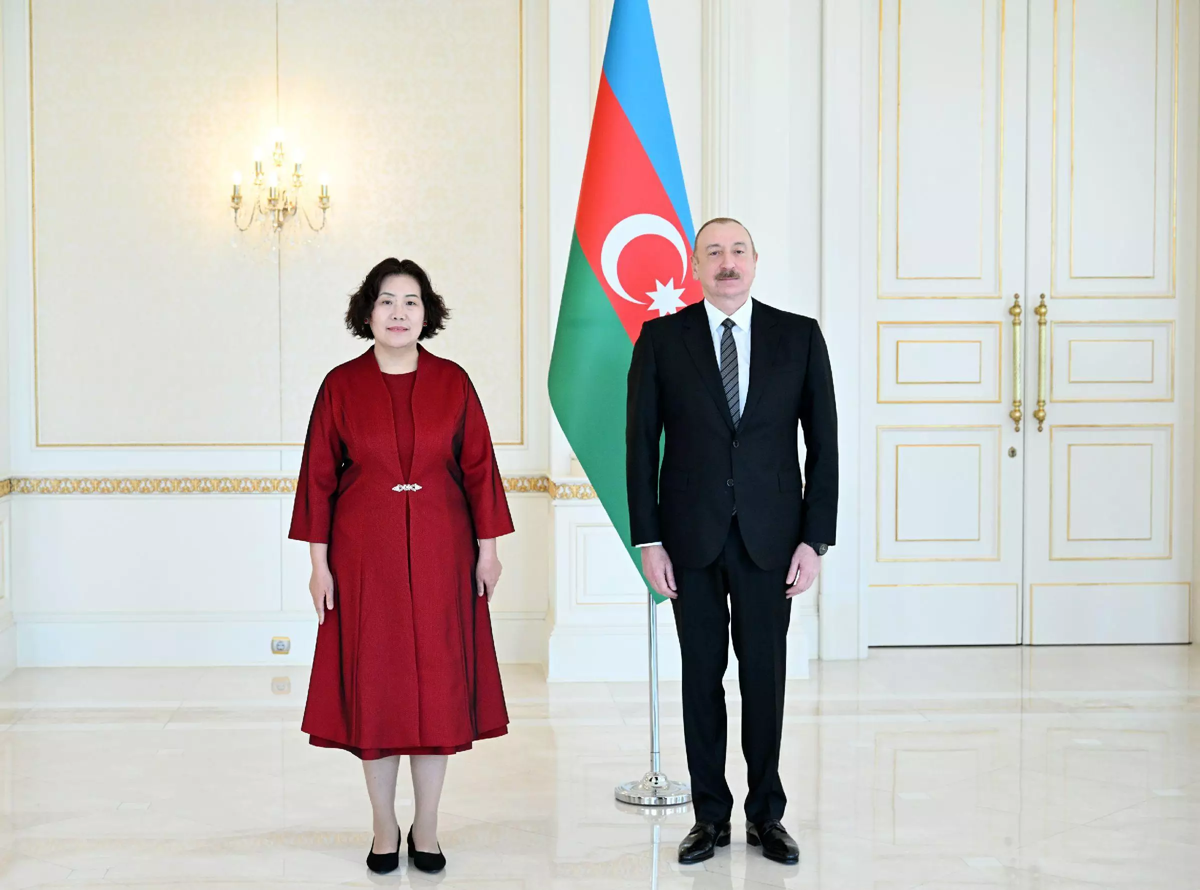 Prezident Çinin Azərbaycanda yeni təyin olunmuş səfirinin etimadnaməsini qəbul edib - YENİLƏNİB