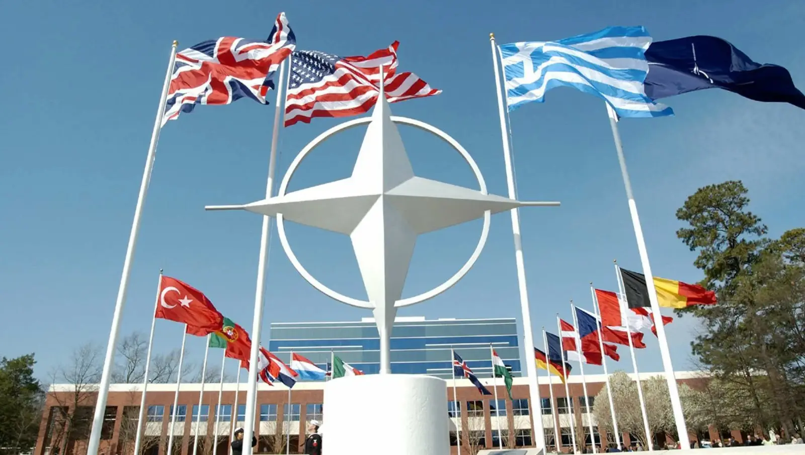 NATO ölkələri sammitdə Kiyevə 40 milyard avro dəstək vəd edəcək