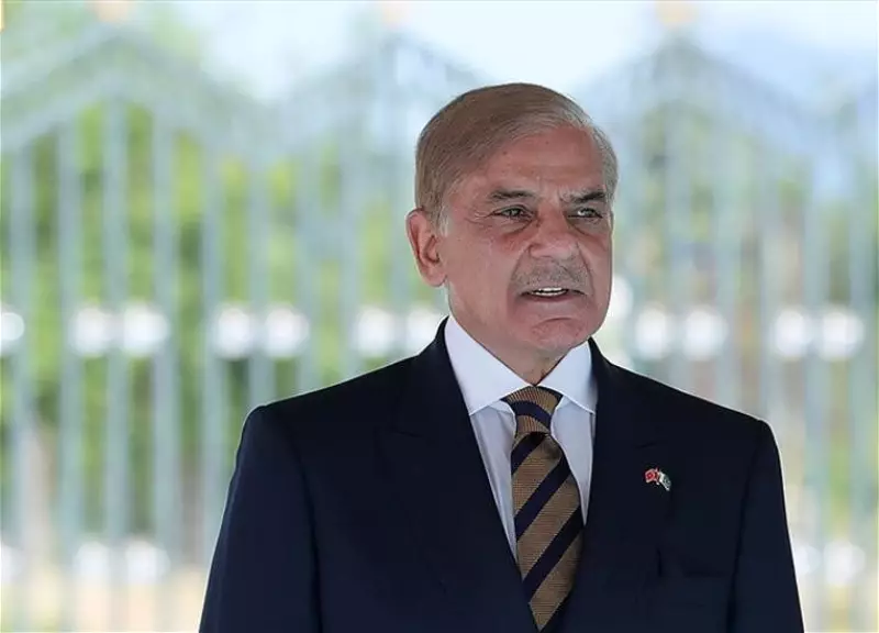 Pakistanın Baş naziri Bakıda Zəfər parkını ziyarət edib
