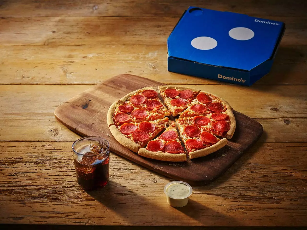 "Domino's Pizza"nın xalis mənfəət və gəliri artdı