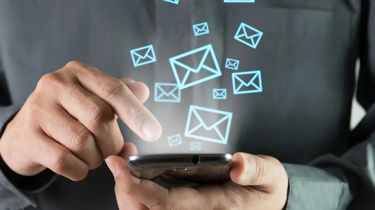 Borcluların ölkədən getmək hüququ yeni qaydada məhdudlaşdırılacaq, SMS göndəriləcək
