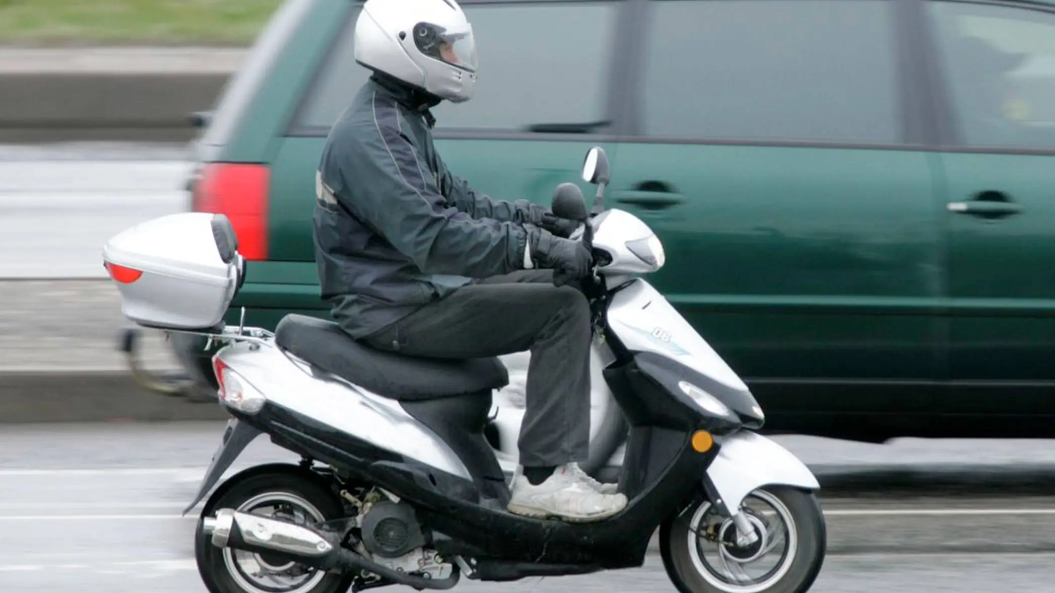 DİN motosikletlər tərəfindən edilən qayda pozuntularına qarşı nəzarəti gücləndirib