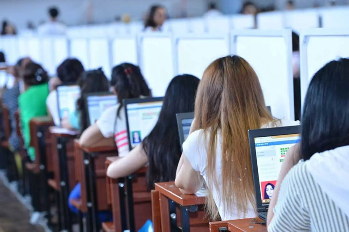 İki mindən çox müəllim sertifikasiya imtahanında keçid balını toplamayıb