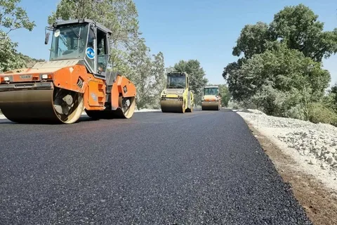 Bərdədə yolların təmirinə başlanılır