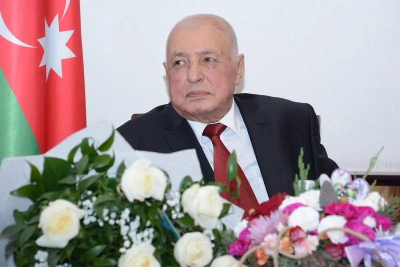Azərbaycanda sabiq rektor vəfat etdi