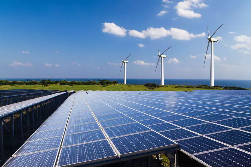 Azərbaycanda bərpa olunan enerji stansiyaları üçün 2.8 mlrd. dollar investisiya planlaşdırılır