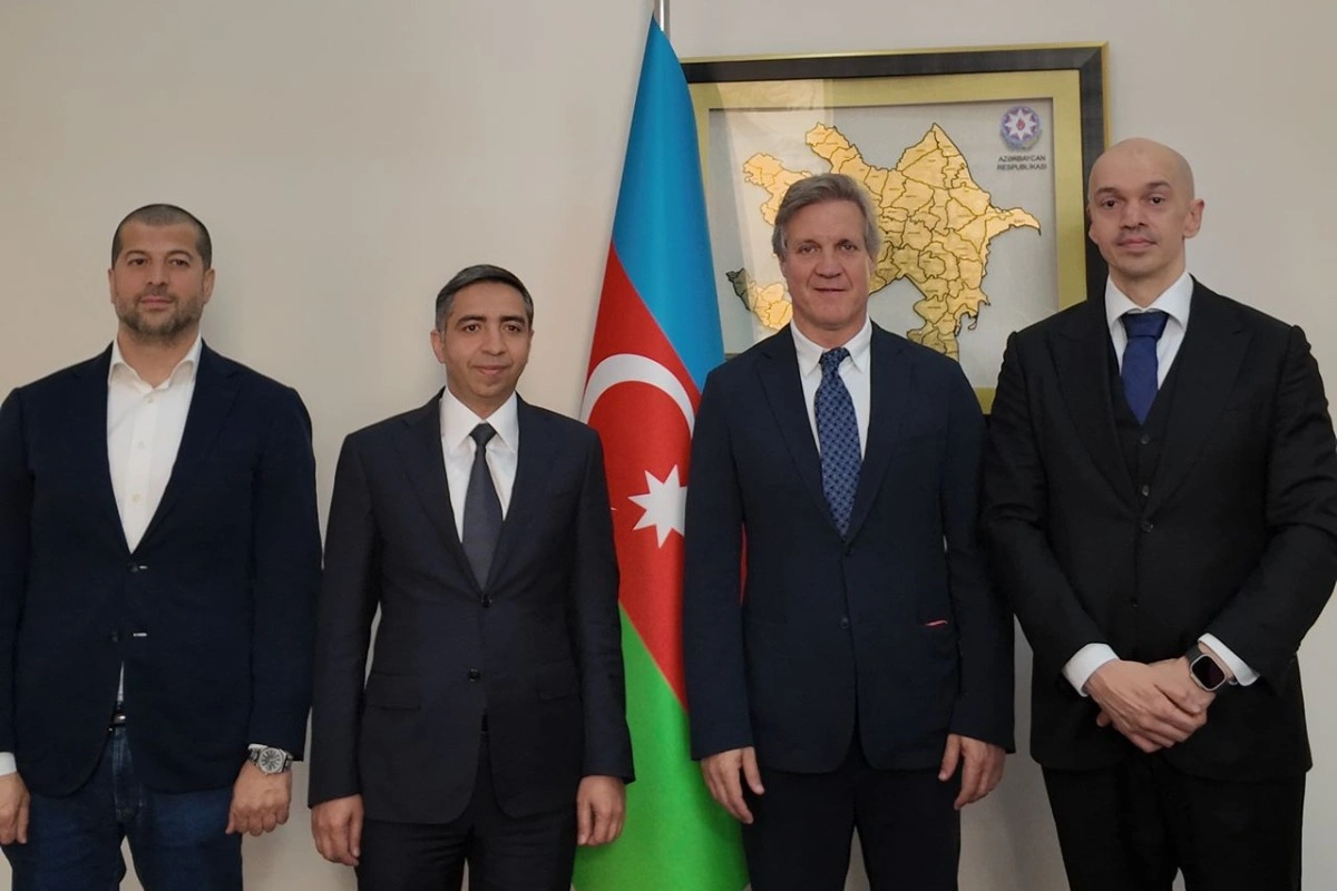 Zaur Əliyev Avropa Su İdmanı Federasiyasının rəhbərliyi ilə görüşüb