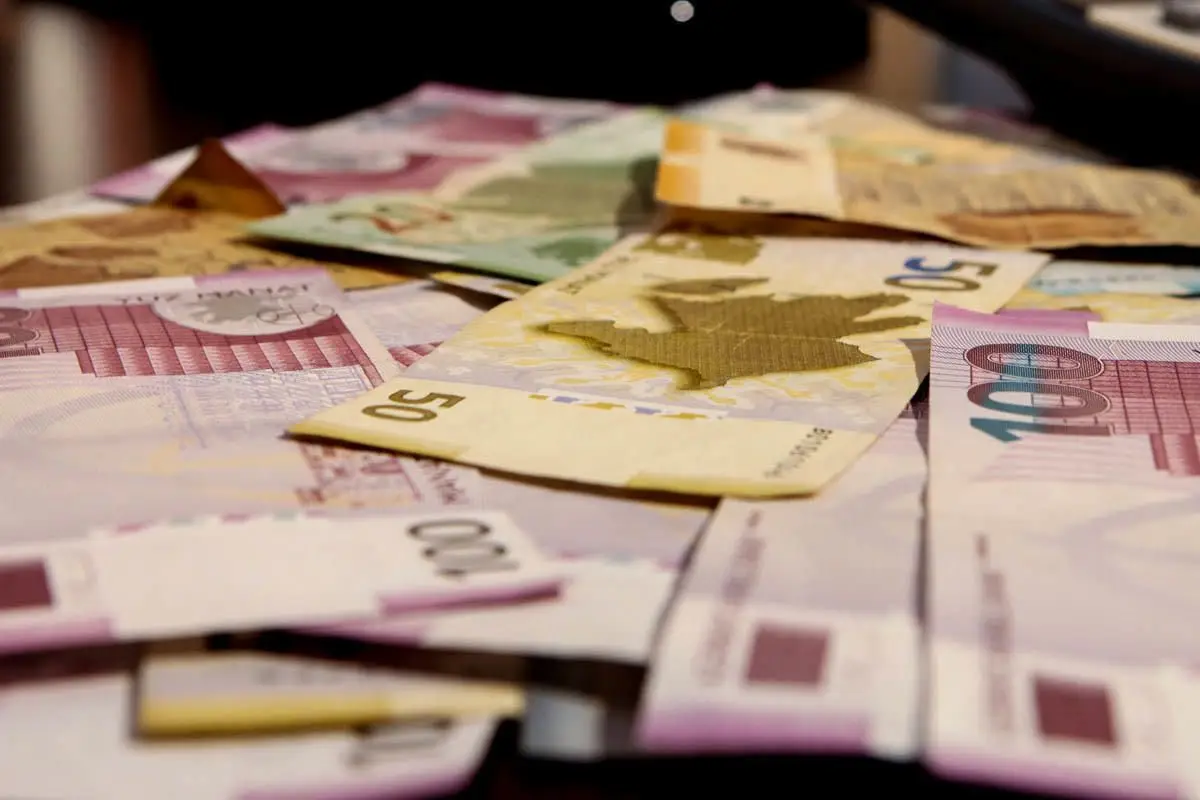 Azərbaycanda pul bazası 1%-ə yaxın azalıb
