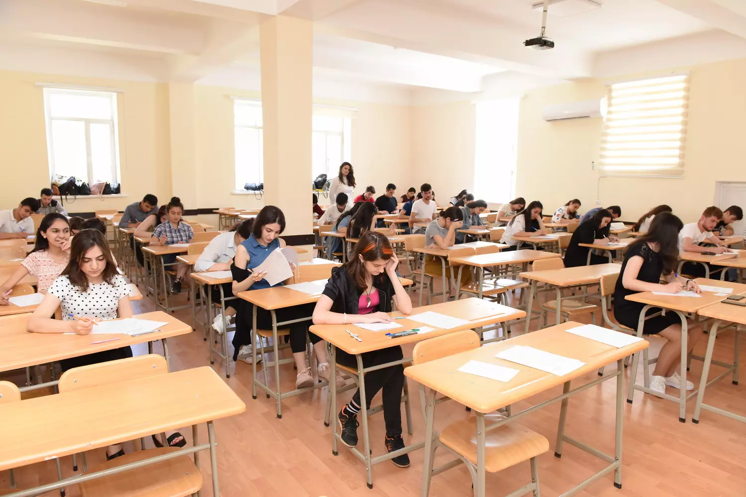 Buraxılış imtahanının nəticələri elan olunub