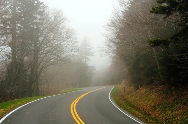 Magistral yollarda görünüş məsafəsi məhdudlaşacaq