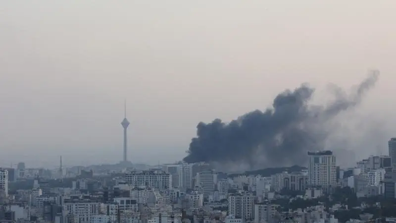 İsrail ordusu İranın qərbi və Tehrana hava zərbələri endirib