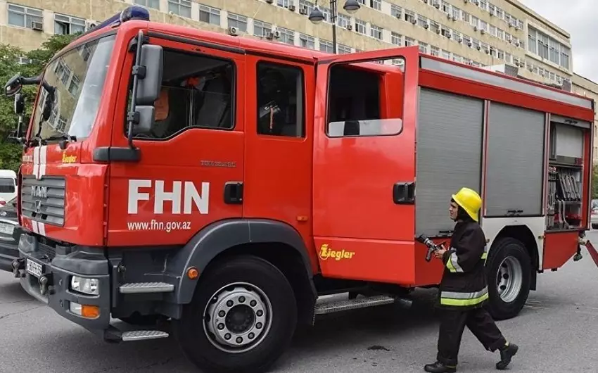 Bakıda mənzildə yanğın olub, 1 nəfər tüstüdən zəhərlənib