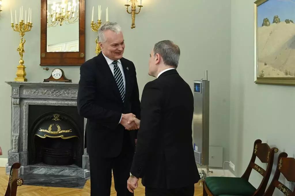 Azərbaycan XİN rəhbəri Litva Prezidenti ilə görüşüb