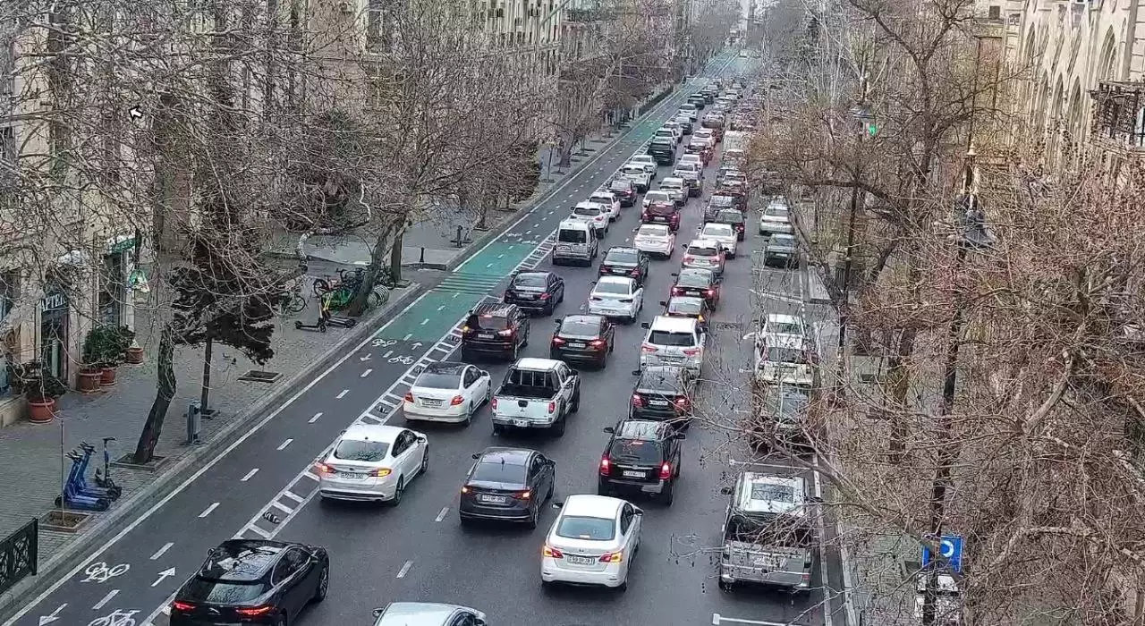 Bakıda sıxlıq olan yollar açıqlanıb - SİYAHI - YENİLƏNİB