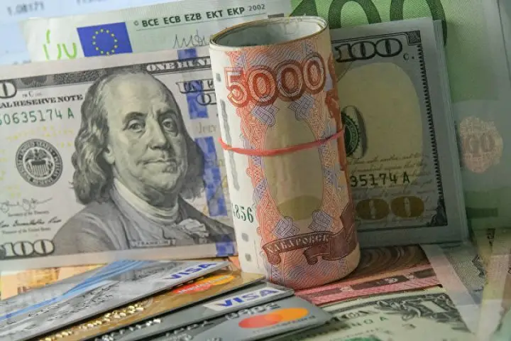 Dolların məzənnəsi son beş ayda ilk dəfə 85 rublu keçdi