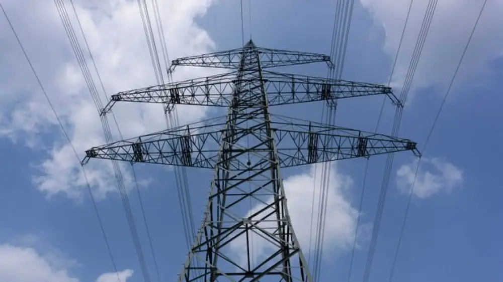 Azərbaycanda elektrik enerjisinin istehsalı artıb - CƏDVƏL