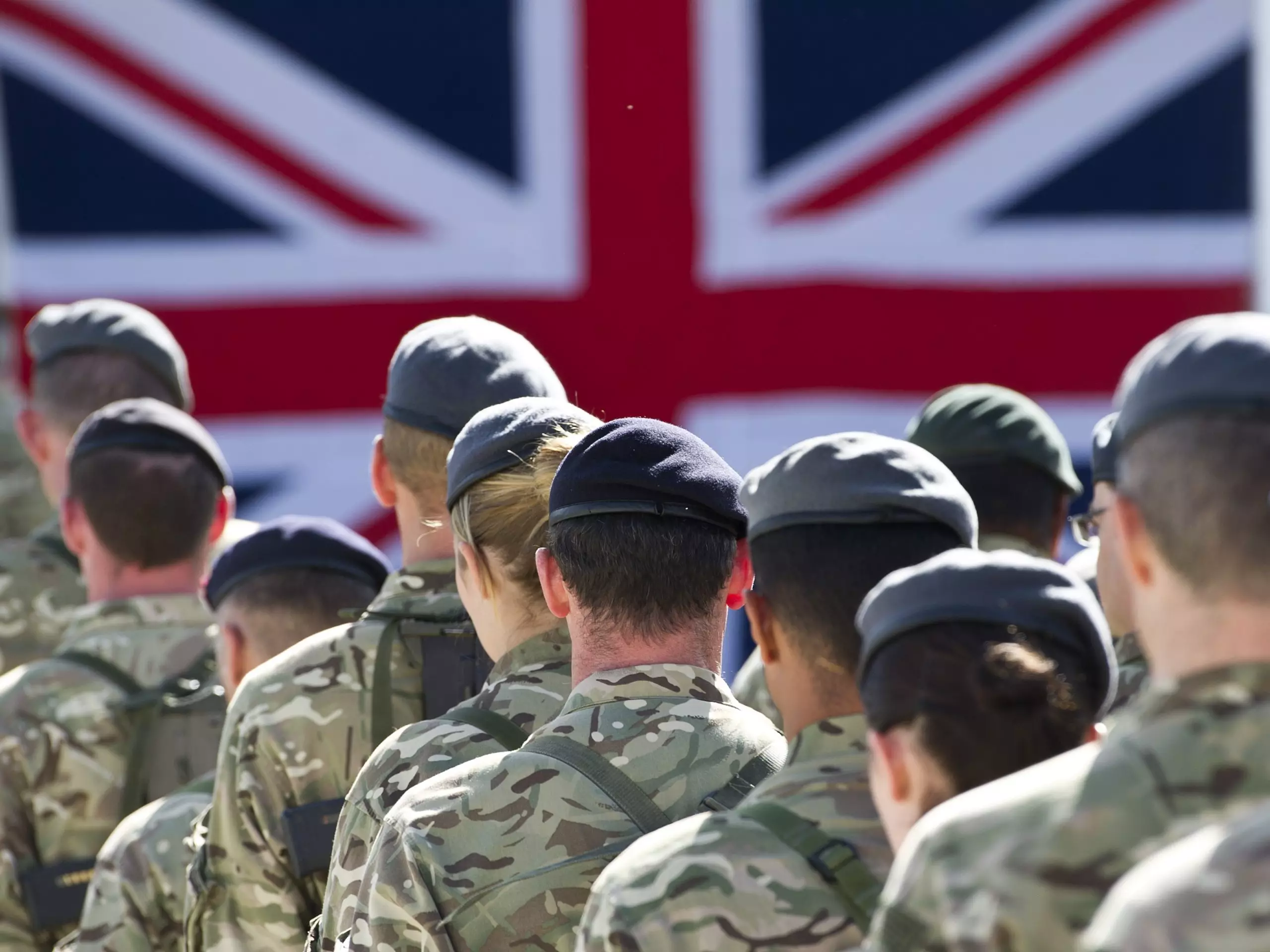 Britaniya 10 il ərzində müdafiə xərclərini 14% artırıb
