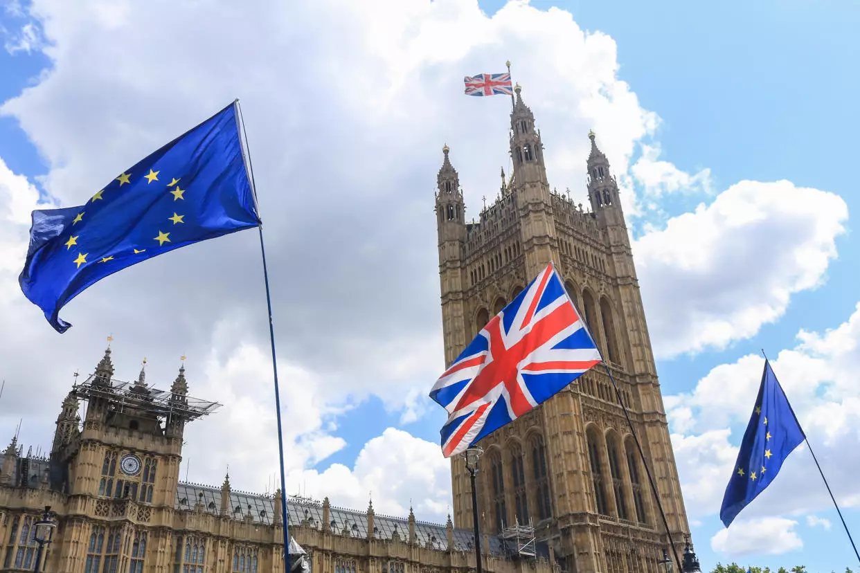 Britaniyanın Baş naziri beş ildə ilk dəfə bütün Aİ liderləri ilə görüşəcək
