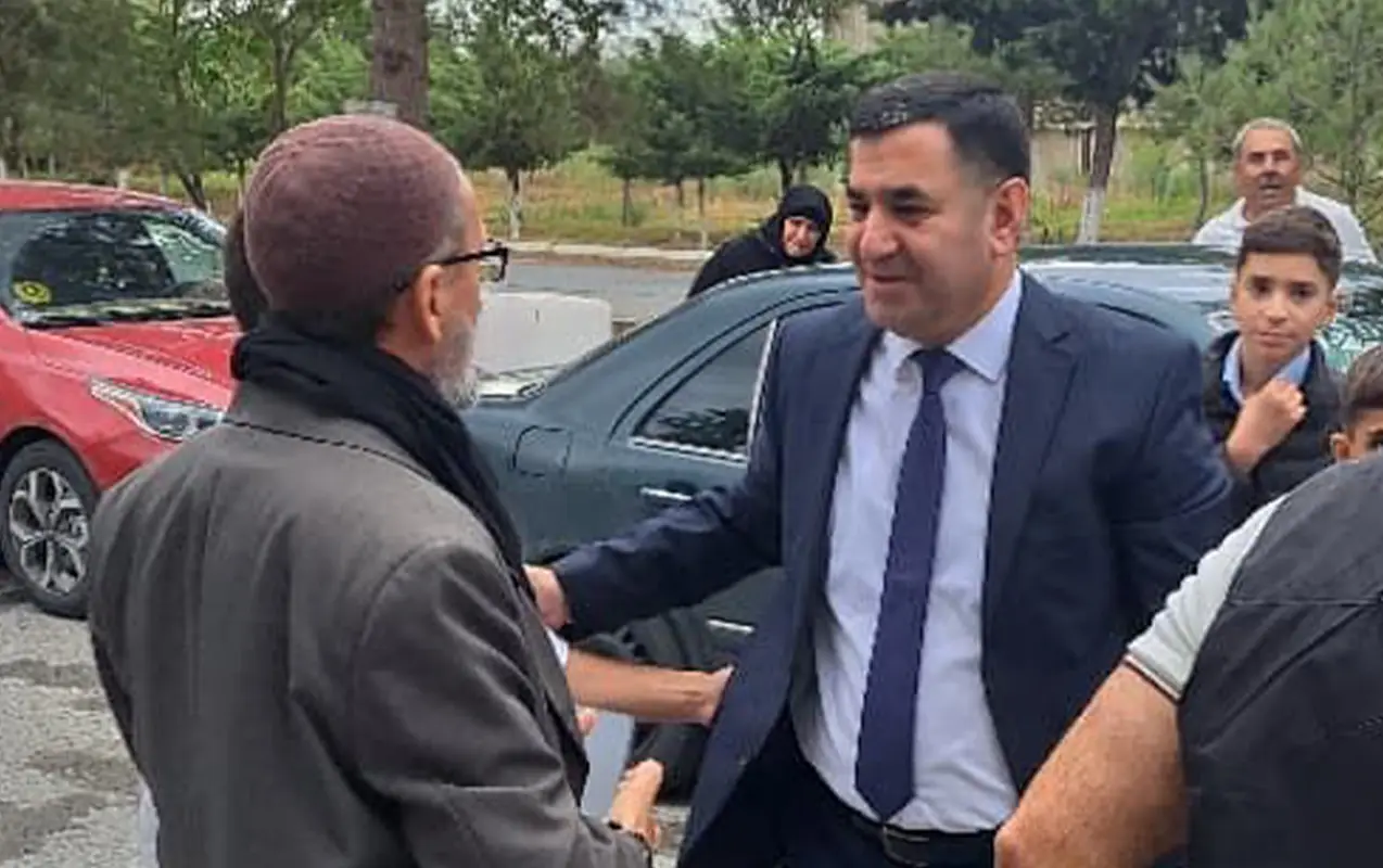 Elnur Şükürov azadlığa çıxdı