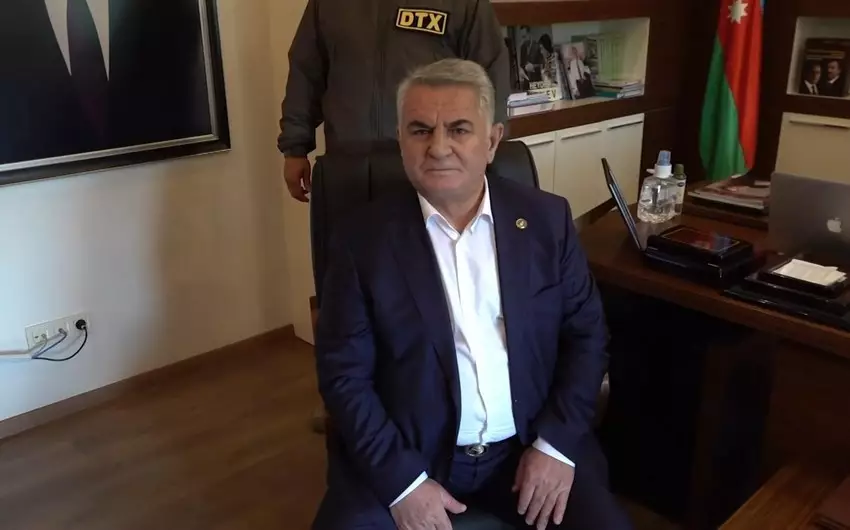 Həbsdə olan icra başçısı cəzaçəkmə rejiminin dəyişdirilməsini istəyir