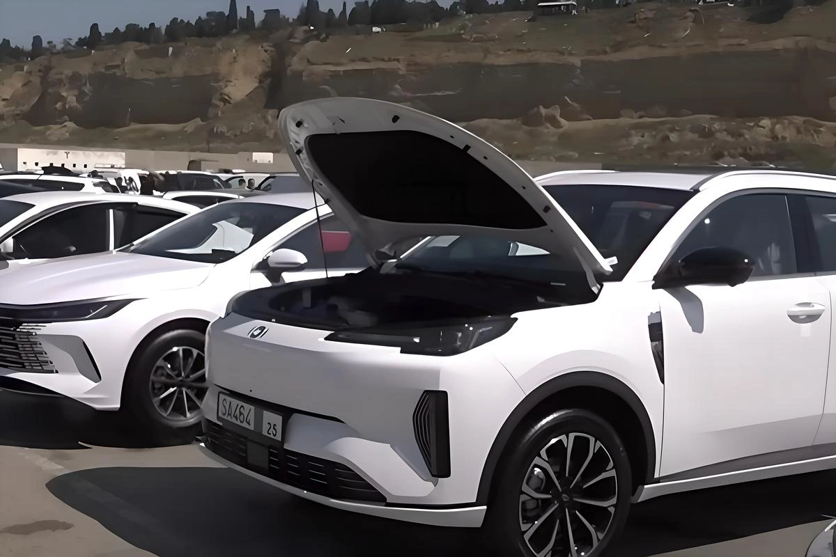 Satıcılar nəyi gizlədirlər? - Hibrid avtomobil, elektromobillərlə bağlı qalmaqallı həqiqət - VİDEO