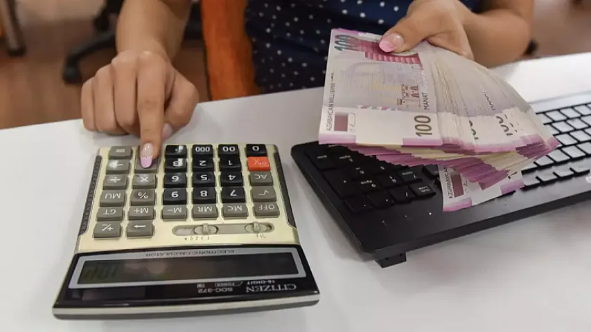 305 manata satıb, 535 manata almışıq
