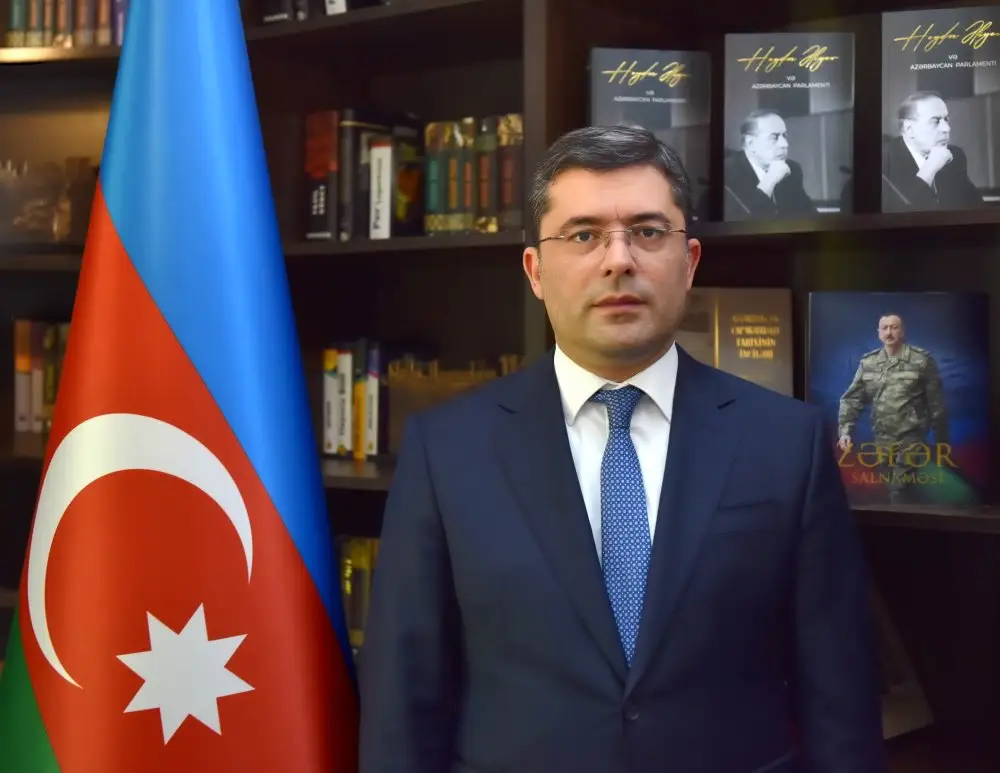 Əhməd İsmayılov: D-8 Media Forumunun illik əsasda keçirilməsi üçün bəyanatla çıxış ediləcək