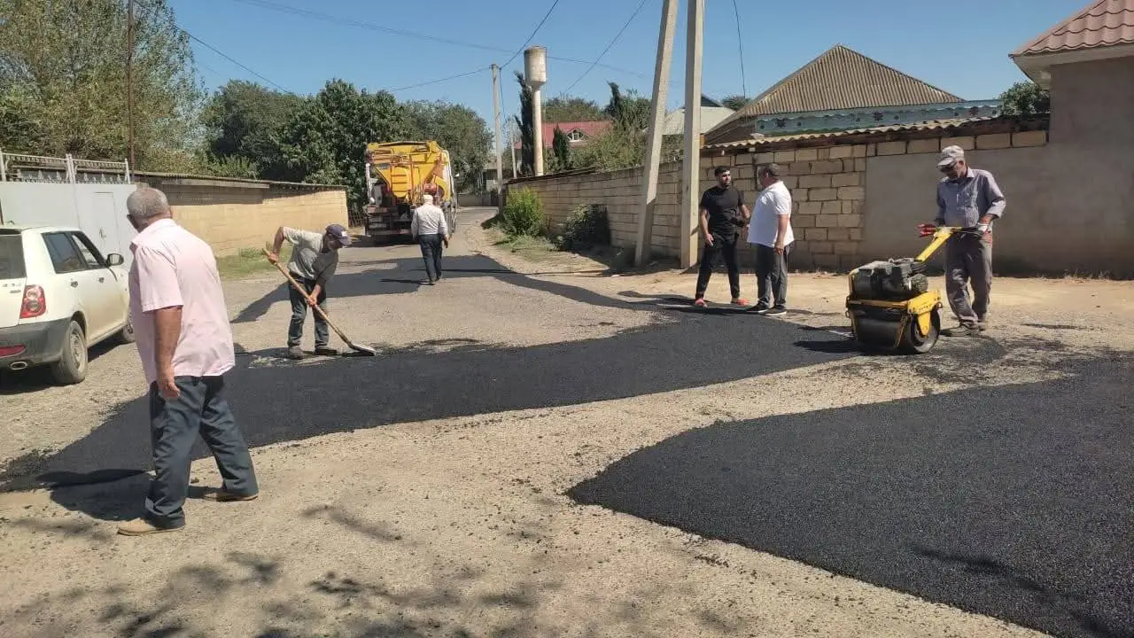 Alar kəndinin daxili yolları təmir edilir - FOTO