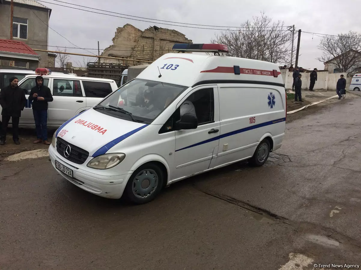 Saatlıda avtomobil aşıb: 3 yaralı