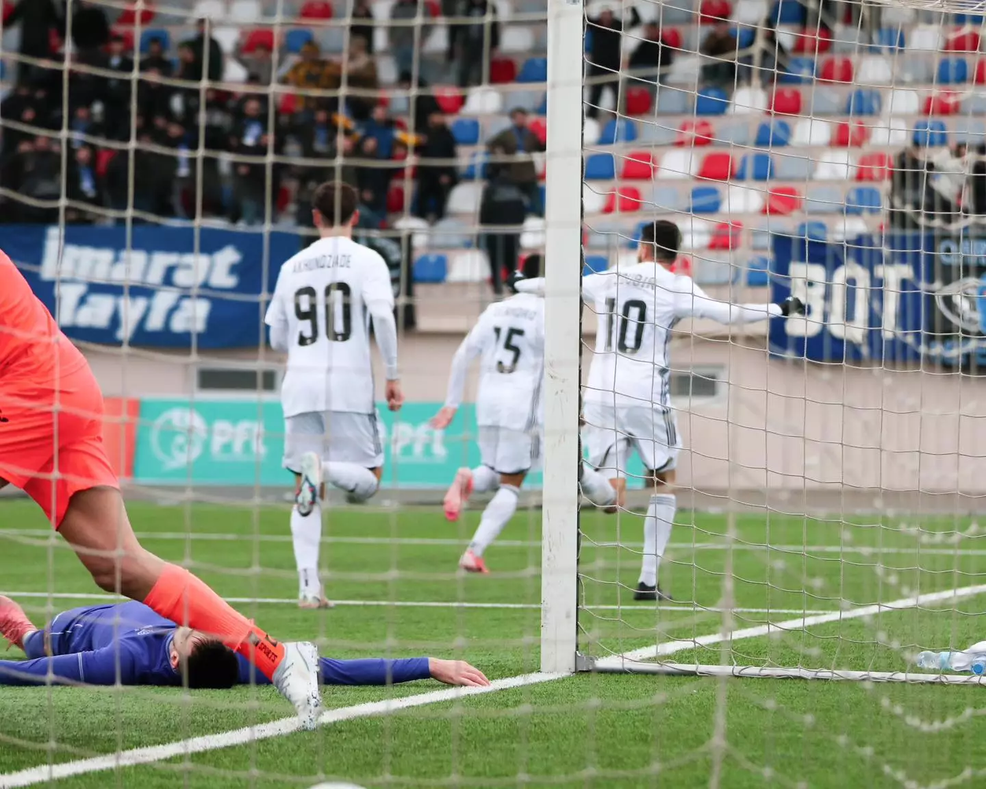 “Qarabağ”ın iki oyununa azarkeşlər buraxılmayacaq