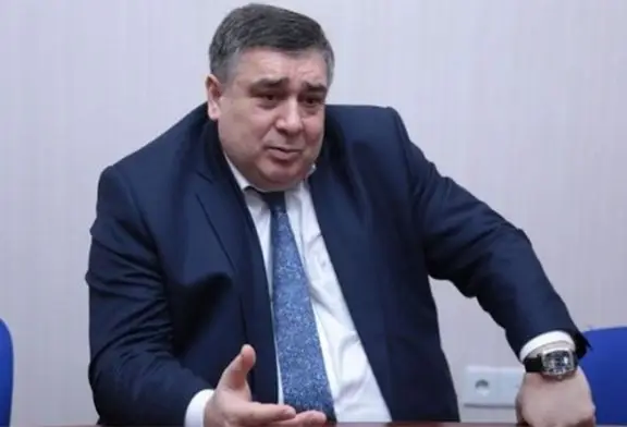 Yekaterinburqdakı Azərbaycan diasporunun lideri və oğlu saxlanılıb - YENİLƏNİB
