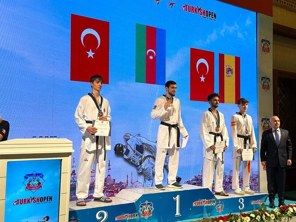 Azərbaycan taekvondoçusu qızıl medal qazanıb