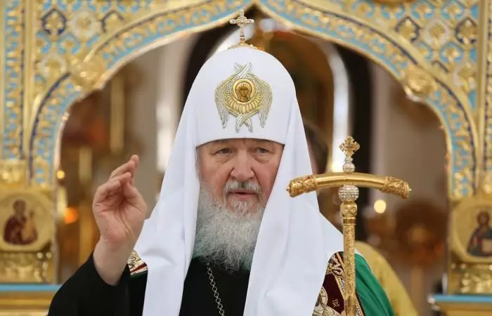 Patriarx Kirill Putini Vladimir Vasilyeviç adlandırdı - VİDEO