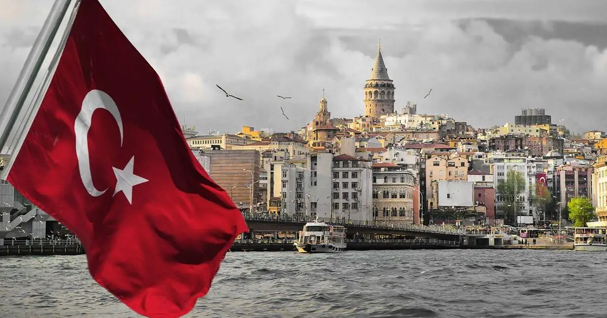 Türkiyə 300 qanunsuz əfqan miqrantı deportasiya edib